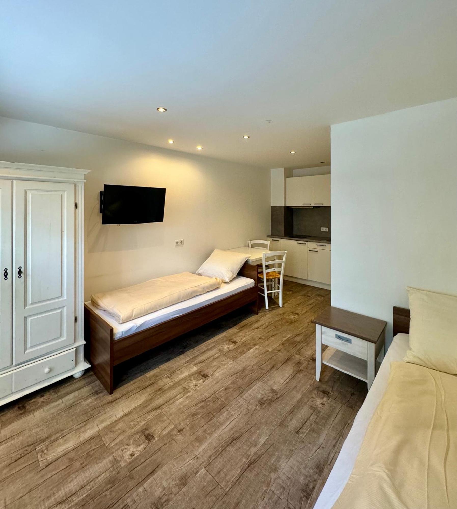Skill Mountain Lodge - Ski Und Bike Hostel Im Sommer Mit Joker Card Saalbach-Hinterglemm Eksteriør billede