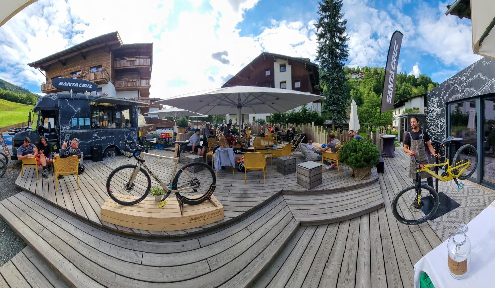 Skill Mountain Lodge - Ski Und Bike Hostel Im Sommer Mit Joker Card Saalbach-Hinterglemm Eksteriør billede