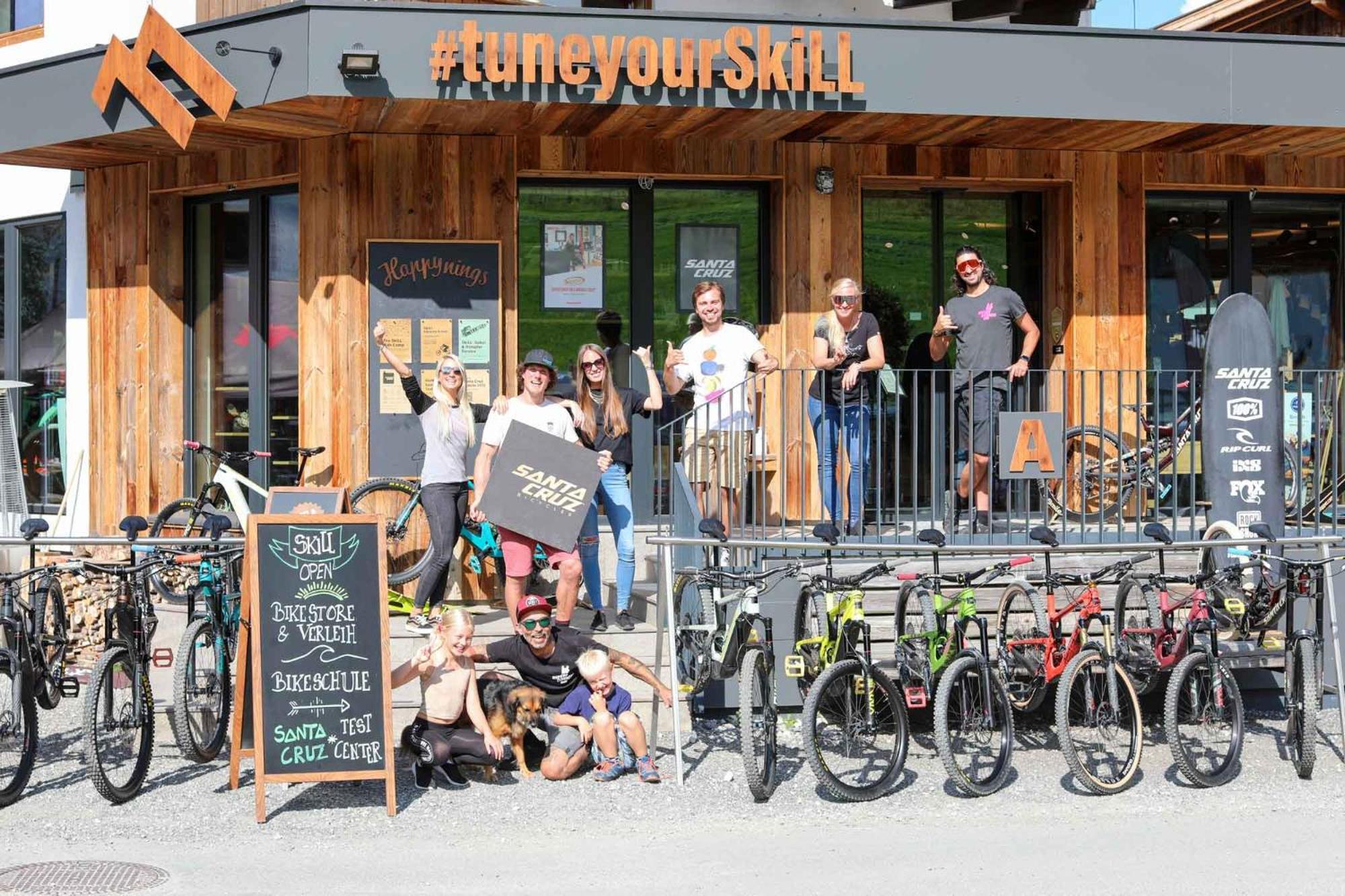 Skill Mountain Lodge - Ski Und Bike Hostel Im Sommer Mit Joker Card Saalbach-Hinterglemm Eksteriør billede