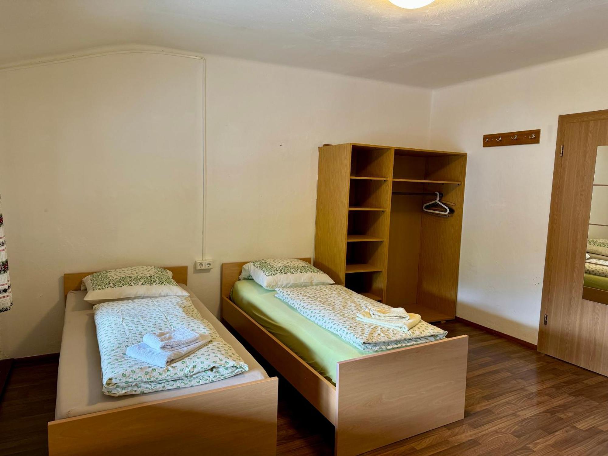 Skill Mountain Lodge - Ski Und Bike Hostel Im Sommer Mit Joker Card Saalbach-Hinterglemm Eksteriør billede