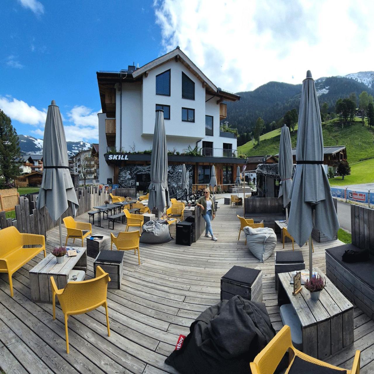 Skill Mountain Lodge - Ski Und Bike Hostel Im Sommer Mit Joker Card Saalbach-Hinterglemm Eksteriør billede