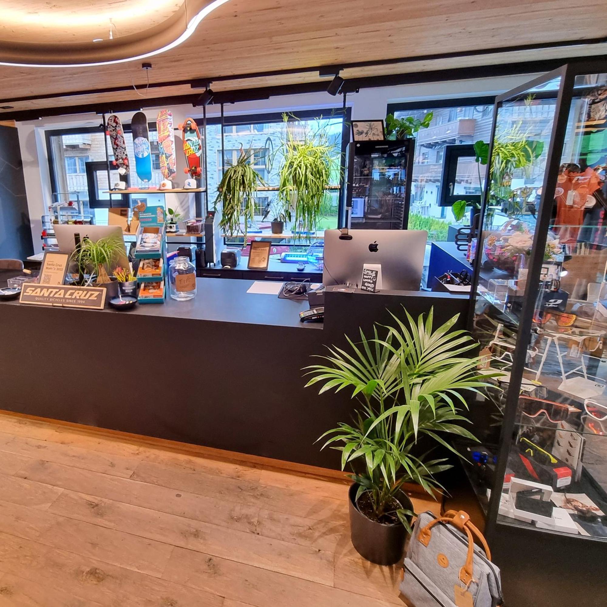 Skill Mountain Lodge - Ski Und Bike Hostel Im Sommer Mit Joker Card Saalbach-Hinterglemm Eksteriør billede